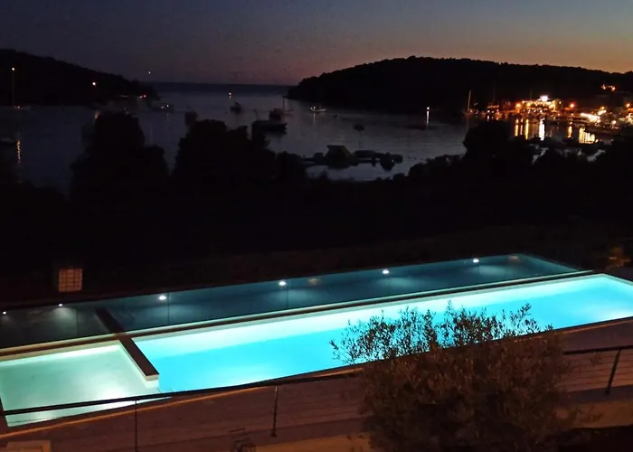 Luton Apartman Banjole